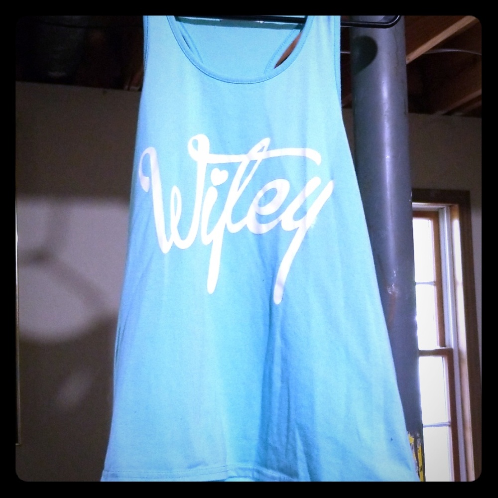 Wifey tank